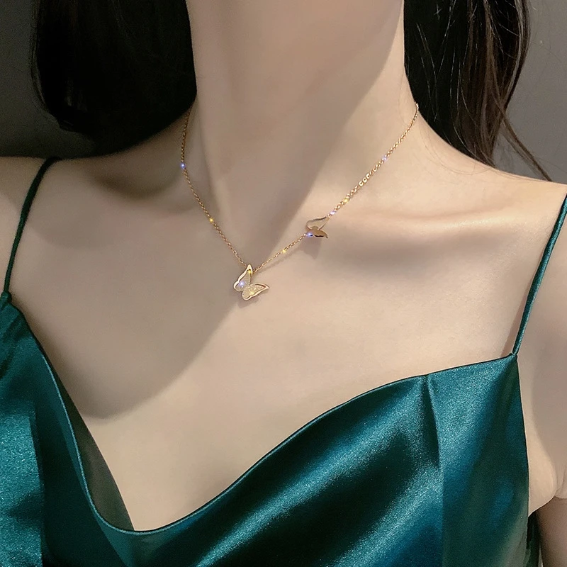 OULLEN 钛钢项链 网红立体蝴蝶项链女气质不掉色首饰轻奢时尚饰品