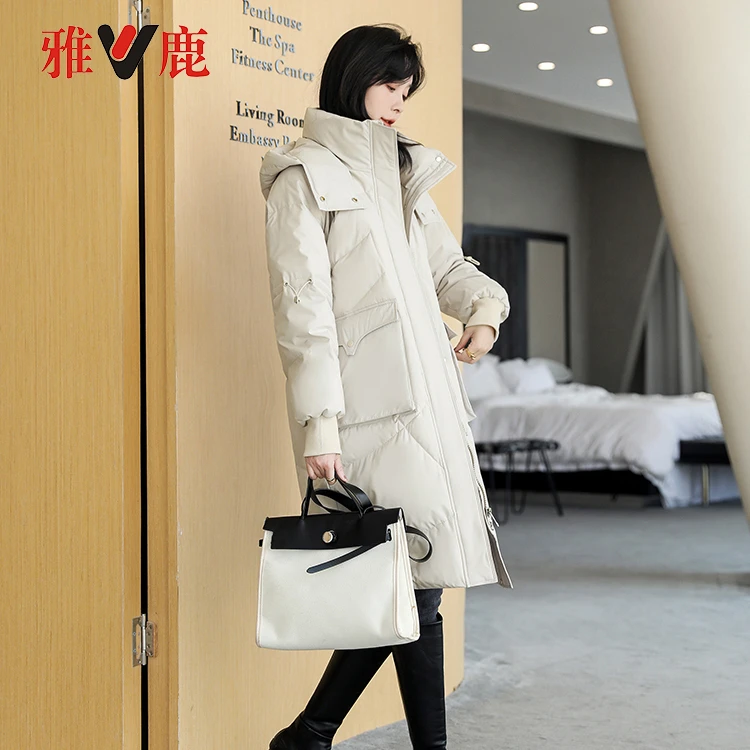 雅鹿【加厚】工装连帽羽绒服女长款2024新款90白鸭绒宽松保暖