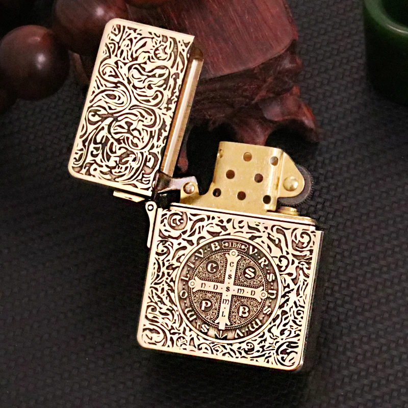 黄铜盔甲打火机康斯坦丁电影版1比1比例五面立体雕刻打火机加厚