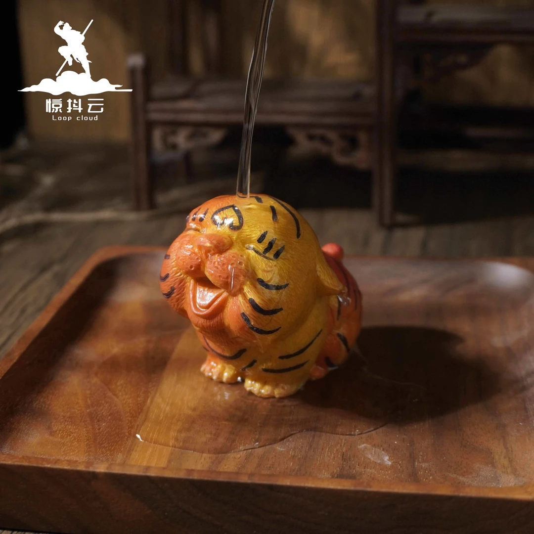 变色虎陶瓷茶宠 热水变色治愈系茶道摆件