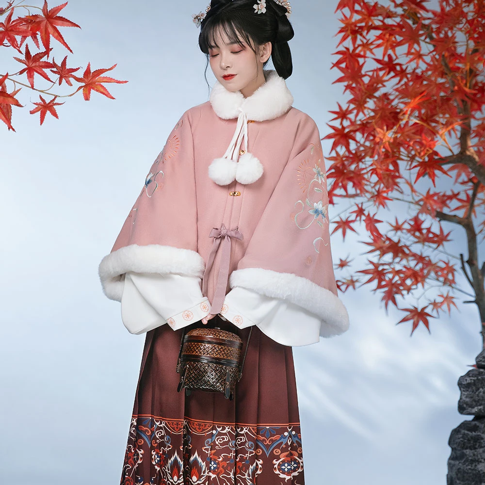 凤台曲汉服【暖暖】明制呢子方领半袖秋冬毛呢刺绣短袄褶裙加厚