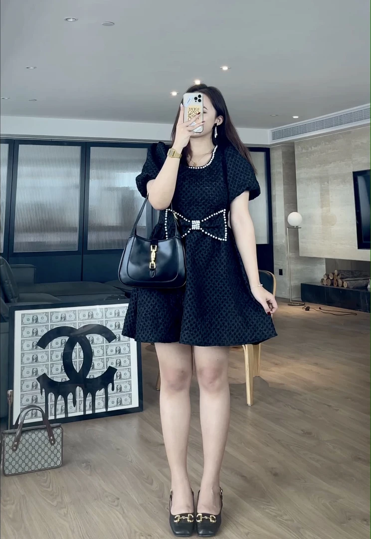 【公主范】减龄钉珠圆领连衣裙48058