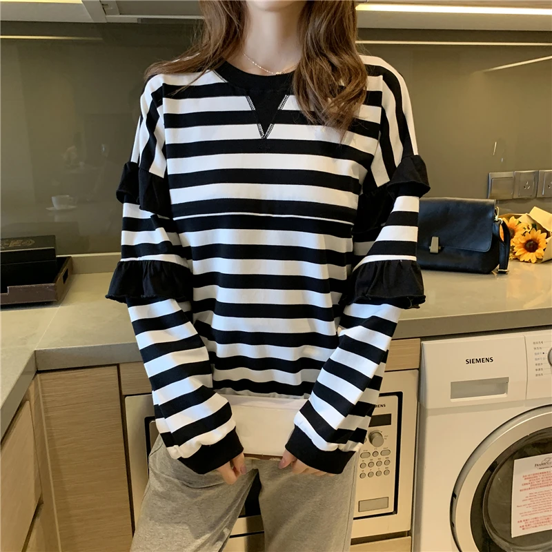 哺乳上衣服春秋款外出辣妈大码月子服装产后期内搭可外穿喂奶潮装