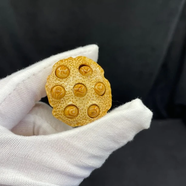 雅园竹根雕 七籽小莲蓬 迷你精品 活籽精工文玩手把件 配饰