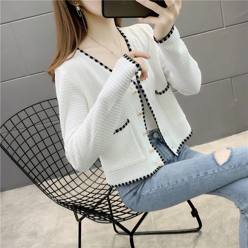 短外套女早春薄款新款时尚百搭V领高腰小个子短款上衣女针织开衫