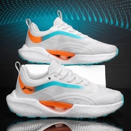 名牌鞋服原版复刻