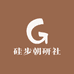 未笑登探鞋类专卖店
